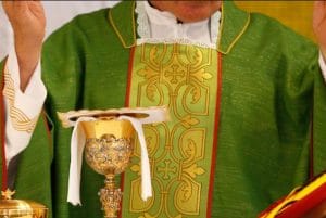 ZAŠTO OVAJ NARAŠTAJ TRAŽI ZNAK-ZNAK JE MEĐU VAMA 8 Četrdesetnica svetih misa i pričesti