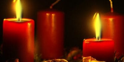 MOLITVA U OBITELJI I PALJENJE DRUGE SVIJEĆE