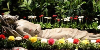 PRED TOBOM GOSPODINE