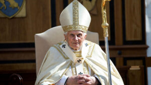 SNAŽNE RIJEČI PAPE BENEDIKTA XVI:KAD OSJETITE NAPAD,OVAKO MOLITE