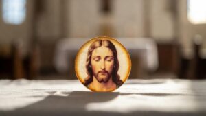 ŽIVI ISUSE U HOSTIJI